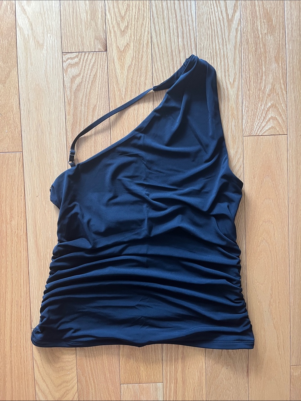 Abercrombie & Fitch Black One-Shoulder Top size M